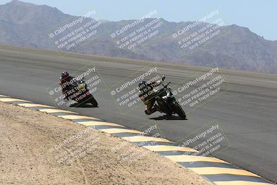 media/Apr-10-2022-SoCal Trackdays (Sun) [[f104b12566]]/Bowl (11am)/